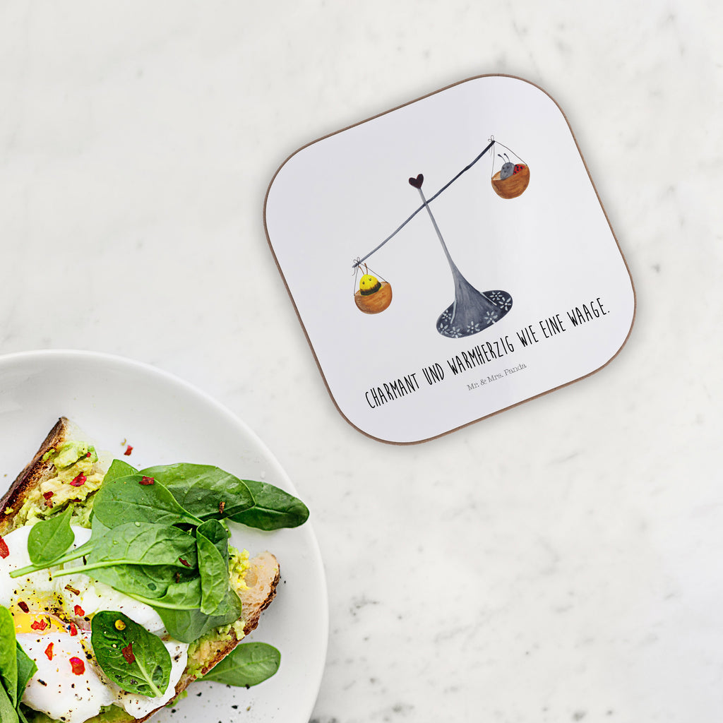 Quadratische Untersetzer Sternzeichen Waage Bierdeckel, Glasuntersetzer, Untersetzer Gläser, Getränkeuntersetzer, Tierkreiszeichen, Sternzeichen, Horoskop, Astrologie, Aszendent, Waage, Waage Geschenk, Waage Sternzeichen, Geschenk Oktober, Geschenk September, Geburtstag Oktober, Geburtstag September, Gleichgewicht, Marienkäfer, Hummel, Biene