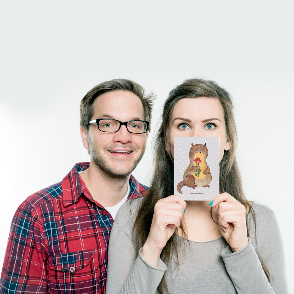 Postkarte Otter Blumenstrauß Geschenkkarte, Grußkarte, Karte, Einladung, Ansichtskarte, Geburtstagskarte, Einladungskarte, Otter, Fischotter, Seeotter, Otter Seeotter See Otter