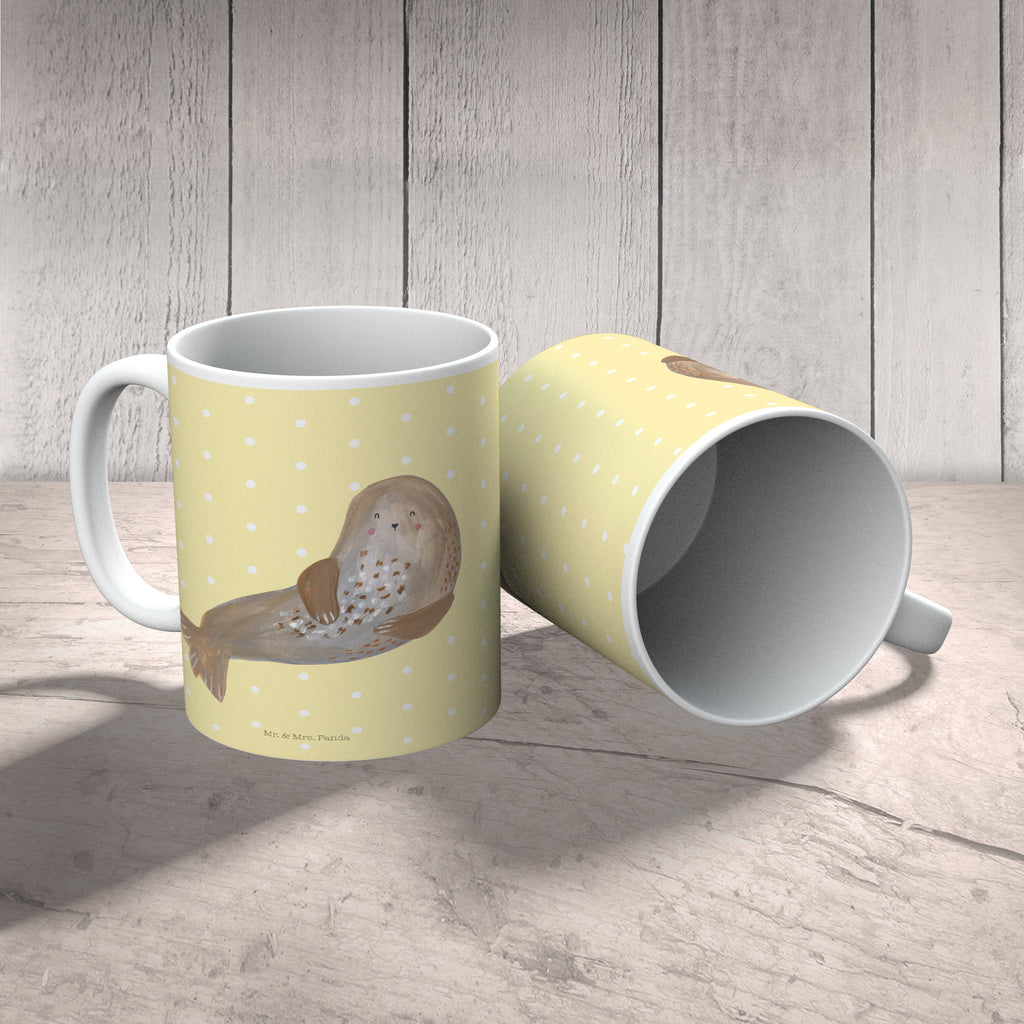 Tasse Robbe lachend Robbe, Robben, Seehund, Strand, Meerestier, Ostsee, Nordsee Becher, Kaffeetasse, Kaffeebecher, Tee, Frühstück, Büro  süße Tiermotive, gute Laune, lustige Sprüche, Tiere