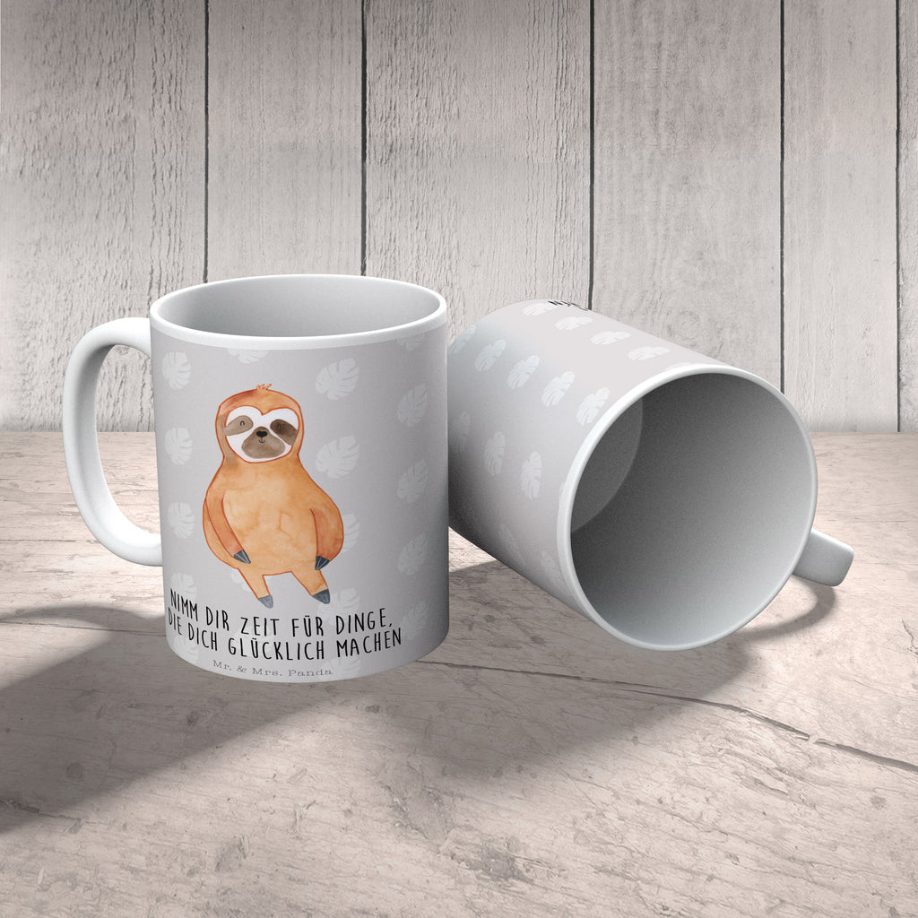 Tasse Faultier Zufrieden Faultier, Faultiere, faul, Lieblingstier, Pause, relaxen, Glück, glücklich, zufrieden, happy, Zufriedenheit, Gelassenheit, Ruhe, Frieden Becher, Kaffeetasse, Kaffeebecher, Tee, Frühstück, Büro  Faultier, Faultier Geschenk, Faultier Deko