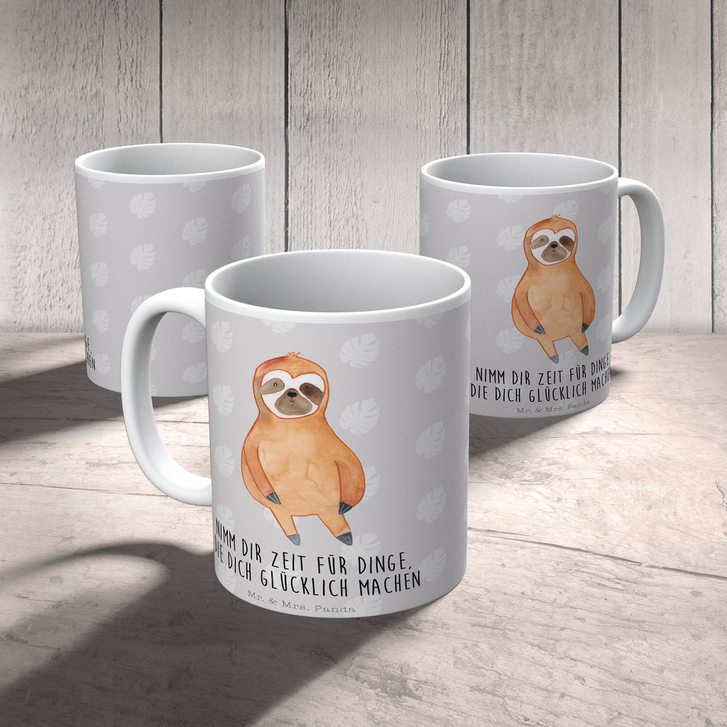 Tasse Faultier Zufrieden Faultier, Faultiere, faul, Lieblingstier, Pause, relaxen, Glück, glücklich, zufrieden, happy, Zufriedenheit, Gelassenheit, Ruhe, Frieden Becher, Kaffeetasse, Kaffeebecher, Tee, Frühstück, Büro  Faultier, Faultier Geschenk, Faultier Deko
