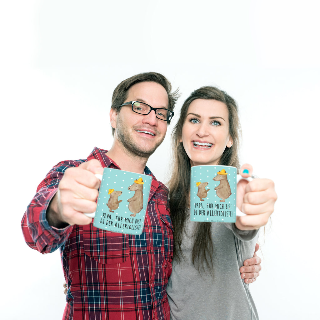 Tasse Bären mit Hut Bär, Bären, Vater, Papa, Vatertag, Papi, Paps, Dad, Daddy, Lieblingsmensch, Sohn, Söhne, Kind, Kinder, Vater-Sohn, Familie, Family, Vorbild Becher, Kaffeetasse, Kaffeebecher, Tee, Frühstück, Büro  Familie, Vatertag, Muttertag, Bruder, Schwester, Mama, Papa, Oma, Opa
