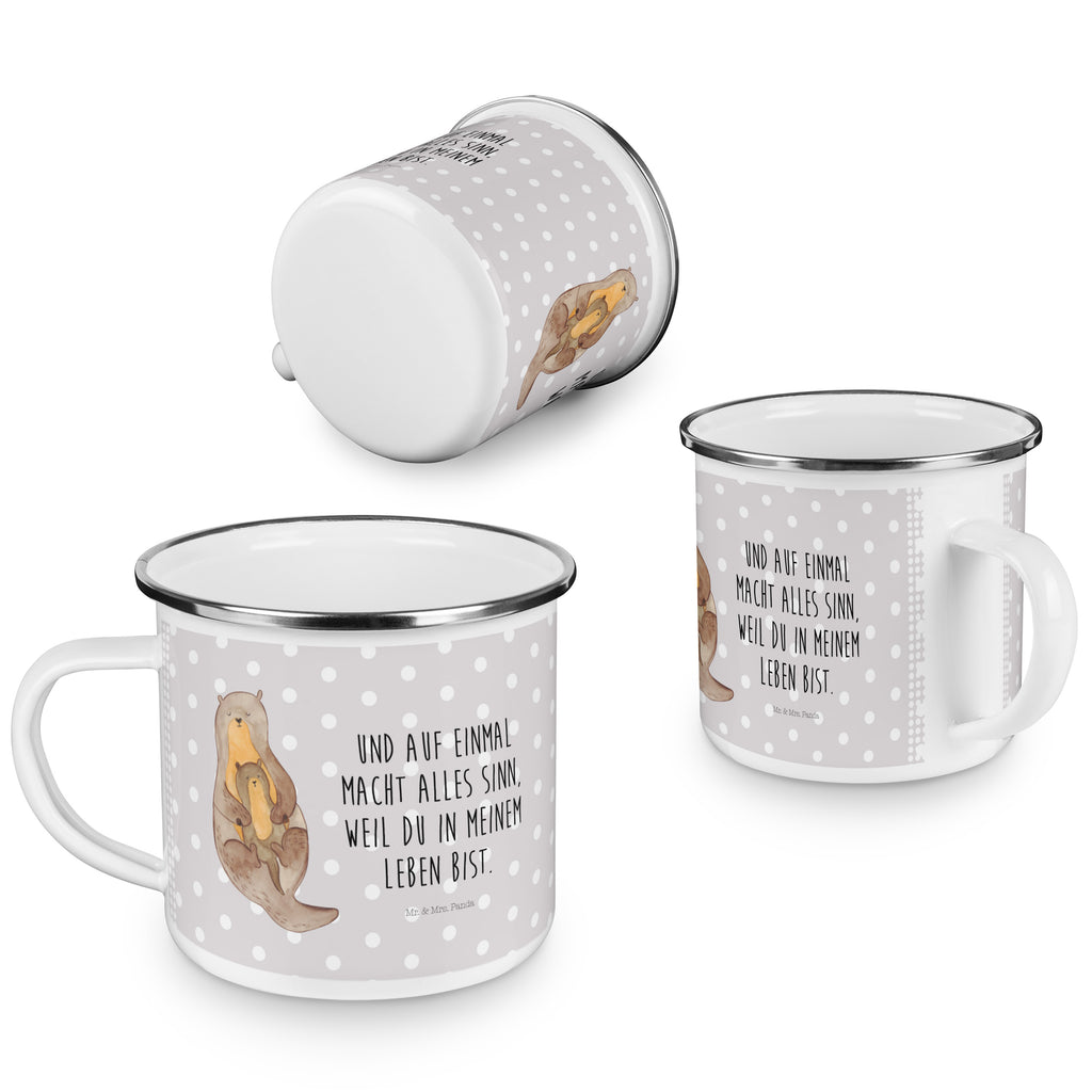 Camping Emaille Tasse Otter mit Kind Campingtasse, Trinkbecher, Metalltasse, Outdoor Tasse, Emaille Trinkbecher, Blechtasse Outdoor, Emaille Campingbecher, Edelstahl Trinkbecher, Metalltasse für Camping, Kaffee Blechtasse, Camping Tasse Metall, Otter, Fischotter, Seeotter, Otter Seeotter See Otter