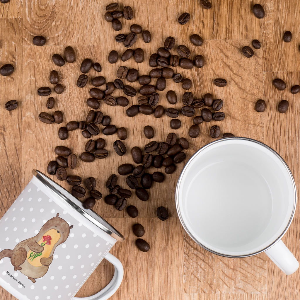 Camping Emaille Tasse Otter Blumenstrauß Campingtasse, Trinkbecher, Metalltasse, Outdoor Tasse, Emaille Trinkbecher, Blechtasse Outdoor, Emaille Campingbecher, Edelstahl Trinkbecher, Metalltasse für Camping, Kaffee Blechtasse, Camping Tasse Metall, Otter, Fischotter, Seeotter, Otter Seeotter See Otter