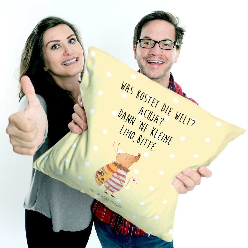 40x40 Kissen Nachtfalter mit Fähnchen Kissenhülle, Kopfkissen, Sofakissen, Dekokissen, Motivkissen, Tiermotive, Gute Laune, lustige Sprüche, Tiere, Nachtfalter, Käfer, Spruch lustig, Spruch witzig, süß, niedlich, Küche Deko, Was kostet die Welt