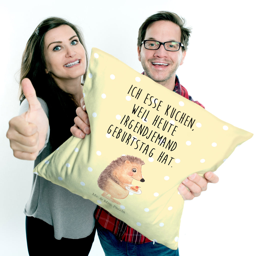40x40 Kissen Igel mit Kuchenstück Kissenhülle, Kopfkissen, Sofakissen, Dekokissen, Motivkissen, Tiermotive, Gute Laune, lustige Sprüche, Tiere, Igel, Essen Spruch, Kuchen, Backen Geschenk, Kuchen backen, Einladung Party, Geburtstagskuchen, Torte