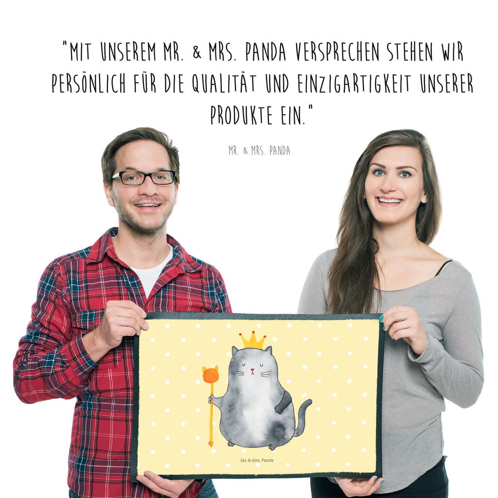 Fußmatte Katzen Koenig Katzen, Katze, Kater, Mietze, Cat, Cats, Katzenhalter, Katzenbesitzerin, Haustier, König, Königin, Queen, Familie, Mietzhaus, Wohnung, erste eigenen Wohnung, Umzug, Einzug	 Türvorleger, Schmutzmatte, Fußabtreter, Matte, Schmutzfänger, Fußabstreifer, Schmutzfangmatte, Türmatte, Motivfußmatte,  Haustürmatte, Vorleger  Katze, Katzenmotiv, Katzenfan, Katzendeko, Katzenfreund, Katzenliebhaber, Katzenprodukte, Katzenartikel, Katzenaccessoires, Katzensouvenirs, Katzenliebhaberprodukte, Katzenmotive