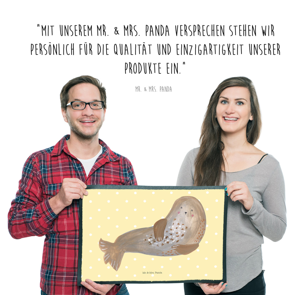 Fußmatte Robbe lachend Robbe, Robben, Seehund, Strand, Meerestier, Ostsee, Nordsee Türvorleger, Schmutzmatte, Fußabtreter, Matte, Schmutzfänger, Fußabstreifer, Schmutzfangmatte, Türmatte, Motivfußmatte,  Haustürmatte, Vorleger  süße Tiermotive, gute Laune, lustige Sprüche, Tiere