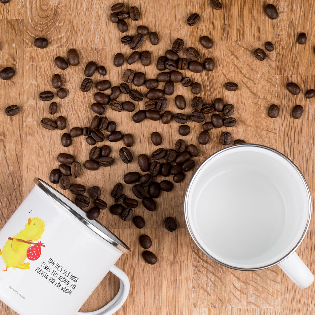 Camping Emaille Tasse Küken Wanderer Campingtasse, Trinkbecher, Metalltasse, Outdoor Tasse, Emaille Trinkbecher, Blechtasse Outdoor, Emaille Campingbecher, Edelstahl Trinkbecher, Metalltasse für Camping, Kaffee Blechtasse, Camping Tasse Metall, Ostern, Osterhase, Ostergeschenke, Osternest, Osterdeko, Geschenk zu Ostern, Küken, Osterei, Ostereier, Ei, Frühlingsgefühle, Freude, Grüße, liebe Grüße, Frohe Ostern, Ostergrüße, Flausen, Wunder, Reisen, Weltenbummler, Zeit, Zeitmanagement, Backpacker