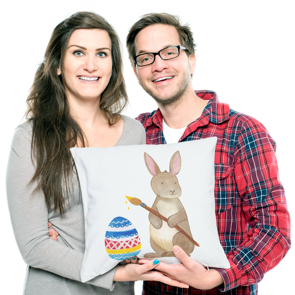 40x40 Kissen Hase Eiermalen Kissenhülle, Kopfkissen, Sofakissen, Dekokissen, Motivkissen, Ostern, Osterhase, Ostergeschenke, Osternest, Osterdeko, Geschenk zu Ostern, Frohe Ostern, Ostergrüße, Osterblume, Osterei, bemalte Ostereier, Hase, Kaninchen, Eiermalen