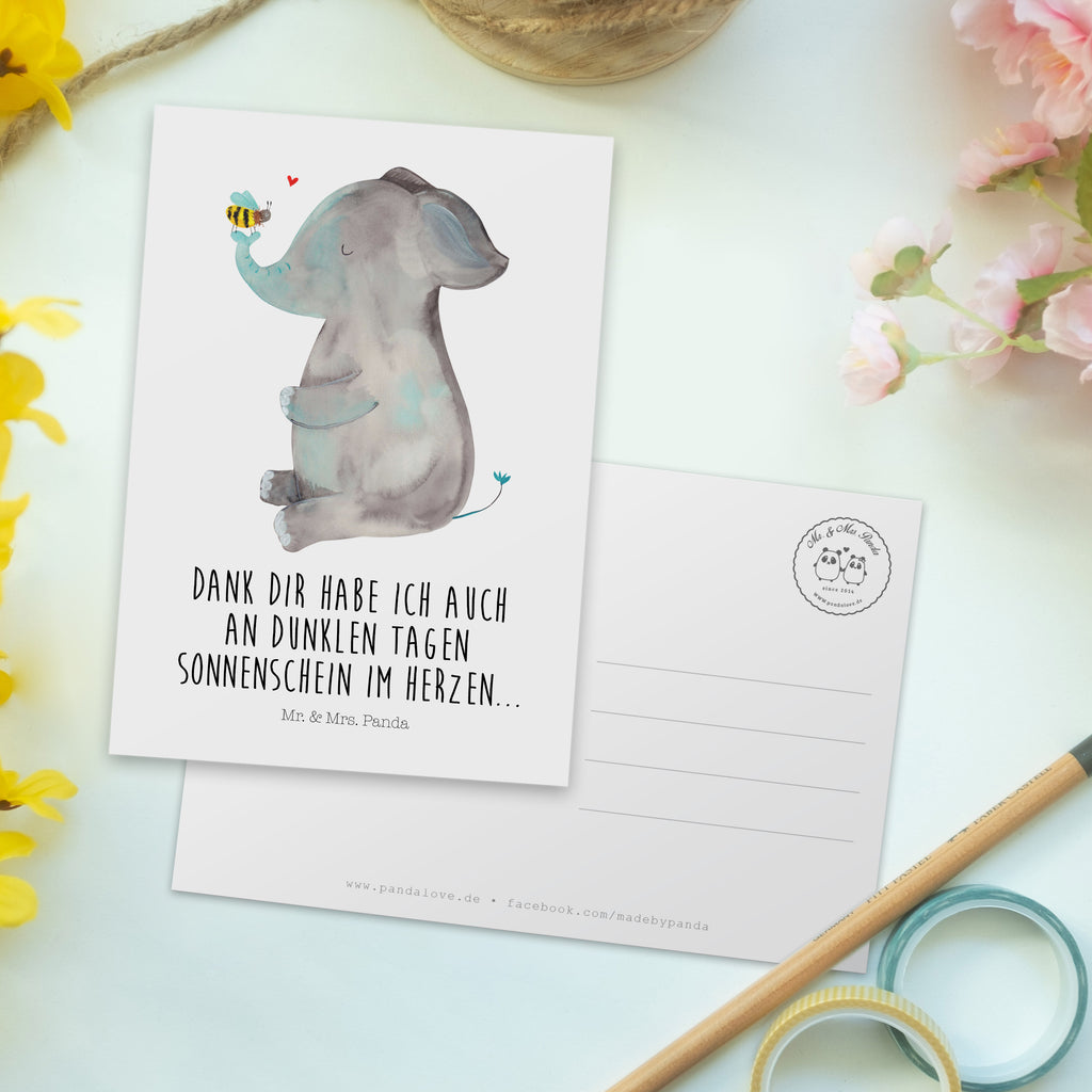 Postkarte Elefant & Biene Geschenkkarte, Grußkarte, Karte, Einladung, Ansichtskarte, Geburtstagskarte, Einladungskarte, Dankeskarte, Tiermotive, Gute Laune, lustige Sprüche, Tiere, Elefant, Biene, Liebe, Liebesbeweis, Jahrestag, Liebesgeschenk, Heiratsantrag, Hochzeitsgeschenk, Liebesspruch
