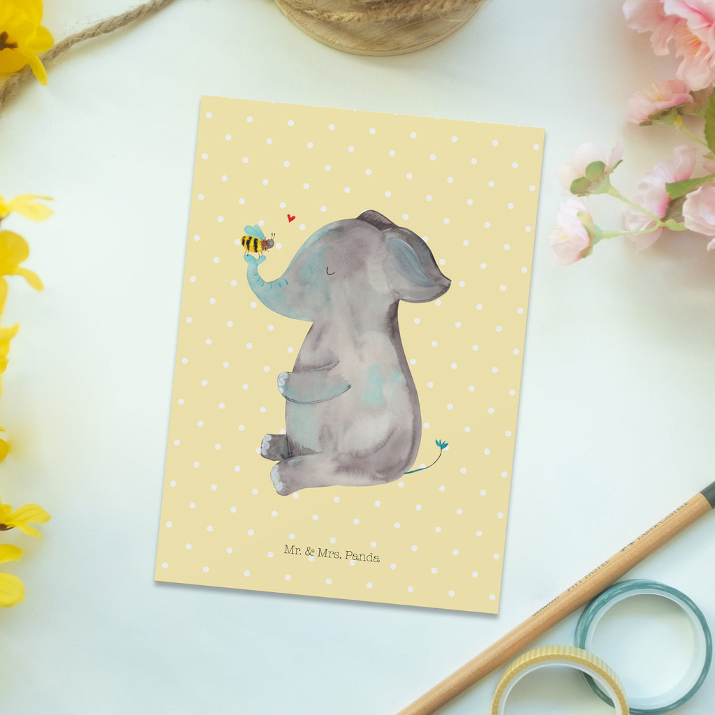 Postkarte Elefant & Biene Geschenkkarte, Grußkarte, Karte, Einladung, Ansichtskarte, Geburtstagskarte, Einladungskarte, Dankeskarte, Tiermotive, Gute Laune, lustige Sprüche, Tiere, Elefant, Biene, Liebe, Liebesbeweis, Jahrestag, Liebesgeschenk, Heiratsantrag, Hochzeitsgeschenk, Liebesspruch