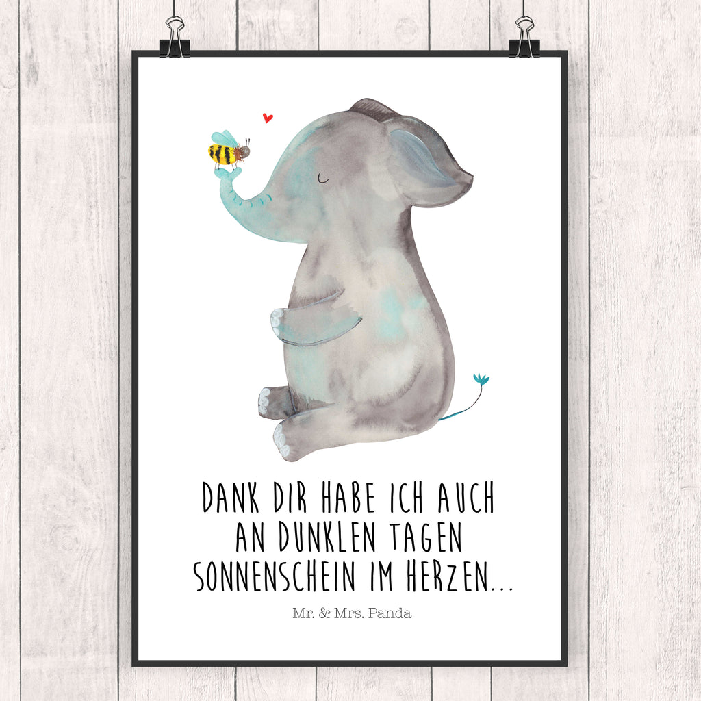 Poster Elefant & Biene Poster, Wandposter, Bild, Wanddeko, Küchenposter, Kinderposter, Wanddeko Bild, Raumdekoration, Wanddekoration, Handgemaltes Poster, Mr. & Mrs. Panda Poster, Designposter, Kunstdruck, Posterdruck, Tiermotive, Gute Laune, lustige Sprüche, Tiere, Elefant, Biene, Liebe, Liebesbeweis, Jahrestag, Liebesgeschenk, Heiratsantrag, Hochzeitsgeschenk, Liebesspruch