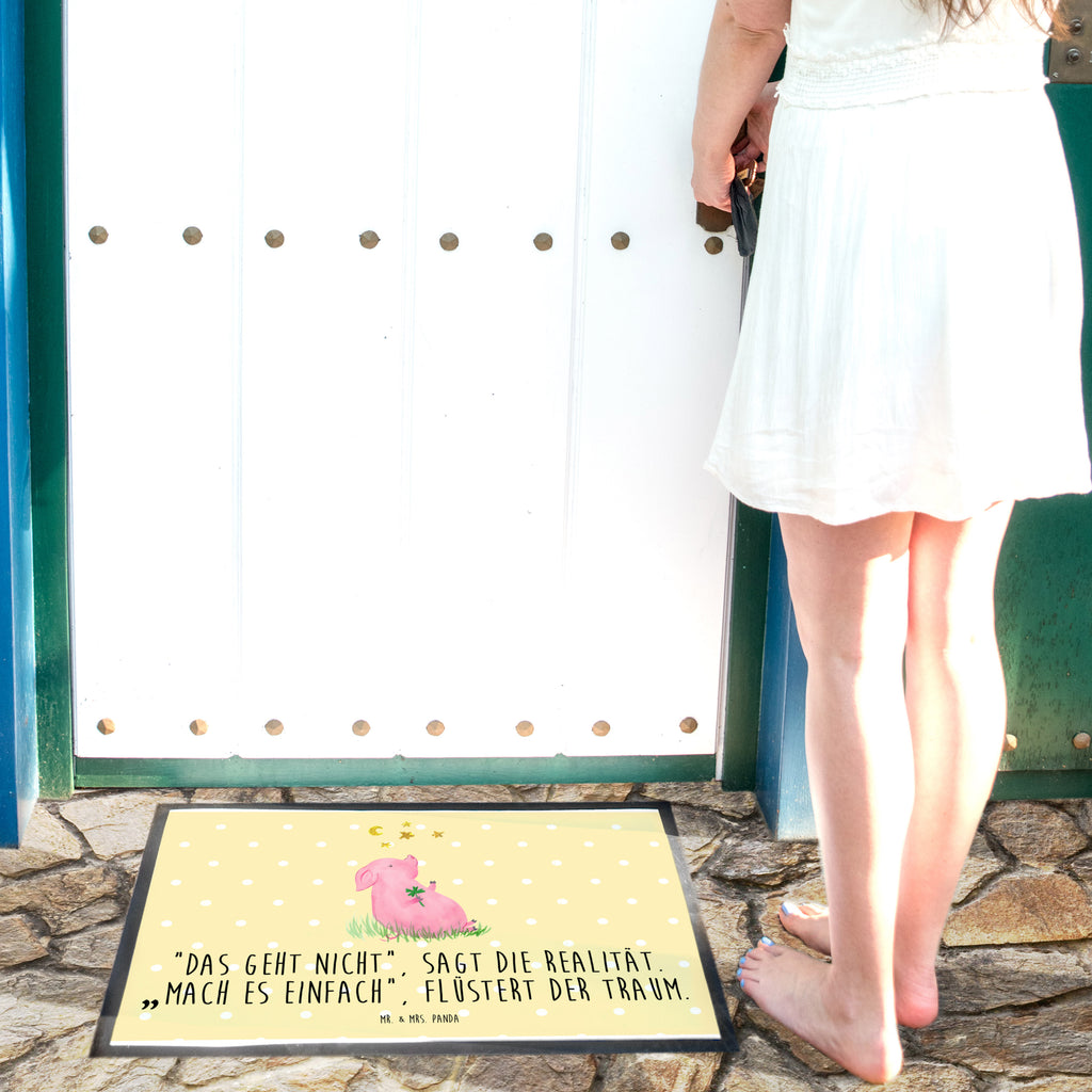 Fußmatte Glücksschwein Türvorleger, Schmutzmatte, Fußabtreter, Matte, Schmutzfänger, Fußabstreifer, Schmutzfangmatte, Türmatte, Motivfußmatte, Haustürmatte, Vorleger, Tiermotive, Gute Laune, lustige Sprüche, Tiere, Glücksschwein. Glück, Schwein, Schweinchen, Sterne, Sernchen, Ziele, Träume, Motivation, Glücksbringer