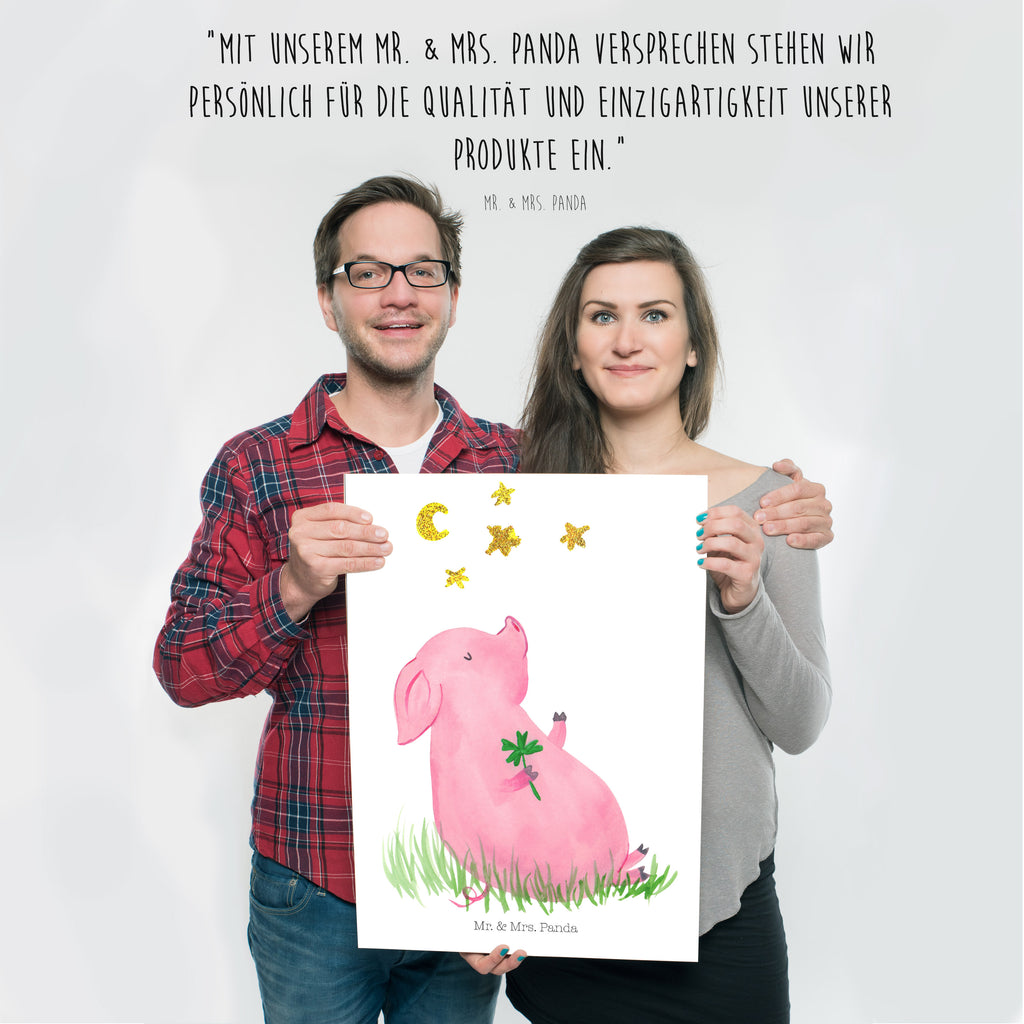Poster Glücksschwein Poster, Wandposter, Bild, Wanddeko, Küchenposter, Kinderposter, Wanddeko Bild, Raumdekoration, Wanddekoration, Handgemaltes Poster, Mr. & Mrs. Panda Poster, Designposter, Kunstdruck, Posterdruck, Tiermotive, Gute Laune, lustige Sprüche, Tiere, Glücksschwein. Glück, Schwein, Schweinchen, Sterne, Sernchen, Ziele, Träume, Motivation, Glücksbringer