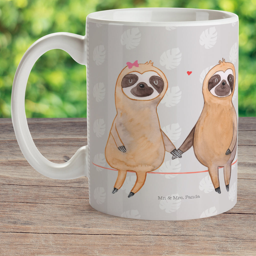 Kindertasse Faultier Pärchen Kunststoff Tasse, Kindergarten, Tasse, Trinkbecher, Camping Becher, Kaffeetasse, Kunststoffbecher, Kindergartenbecher, Outdoorgeschirr, Kunststoffgeschirr, Reisebecher, Reisetasse, Kinderbecher, Faultier, Faultier Geschenk, Faultier Deko, Faultiere, faul, Lieblingstier, Liebe, Liebespaar, Faultierliebe, Faultierpärchen, verliebt, verlobt, gemeinsam, relaxen, Pärchen, Beziehung, Langsamkeit