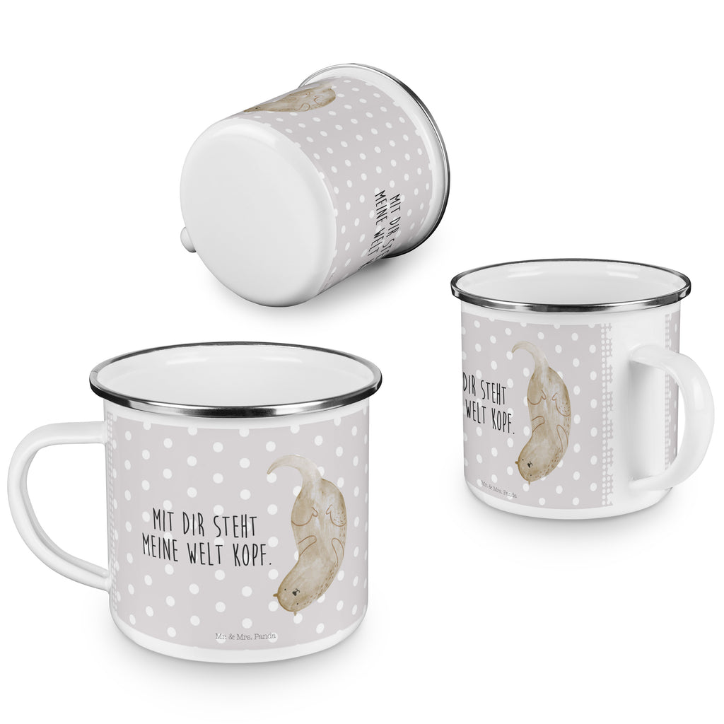 Camping Emaille Tasse Otter kopfüber Campingtasse, Trinkbecher, Metalltasse, Outdoor Tasse, Emaille Trinkbecher, Blechtasse Outdoor, Emaille Campingbecher, Edelstahl Trinkbecher, Metalltasse für Camping, Kaffee Blechtasse, Camping Tasse Metall, Otter, Fischotter, Seeotter, Otter Seeotter See Otter