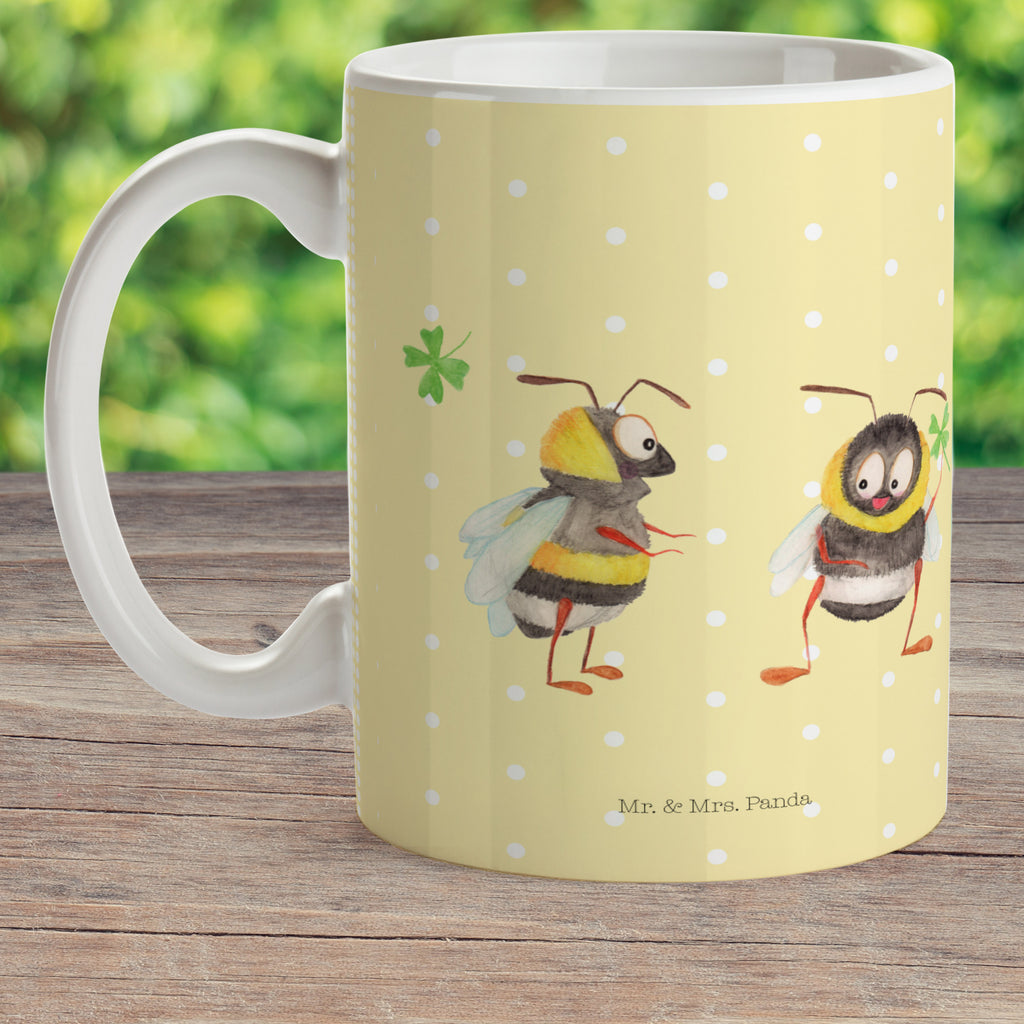 Kindertasse Hummeln mit Kleeblatt Kunststoff Tasse, Kindergarten, Tasse, Trinkbecher, Camping Becher, Kaffeetasse, Kunststoffbecher, Kindergartenbecher, Outdoorgeschirr, Kunststoffgeschirr, Reisebecher, Reisetasse, Kinderbecher, Tiermotive, Gute Laune, lustige Sprüche, Tiere, Hummel, Biene, Spruch positiv, Biene Deko, Spruch schön, glücklich sein, glücklich werden, Spruch fröhlich