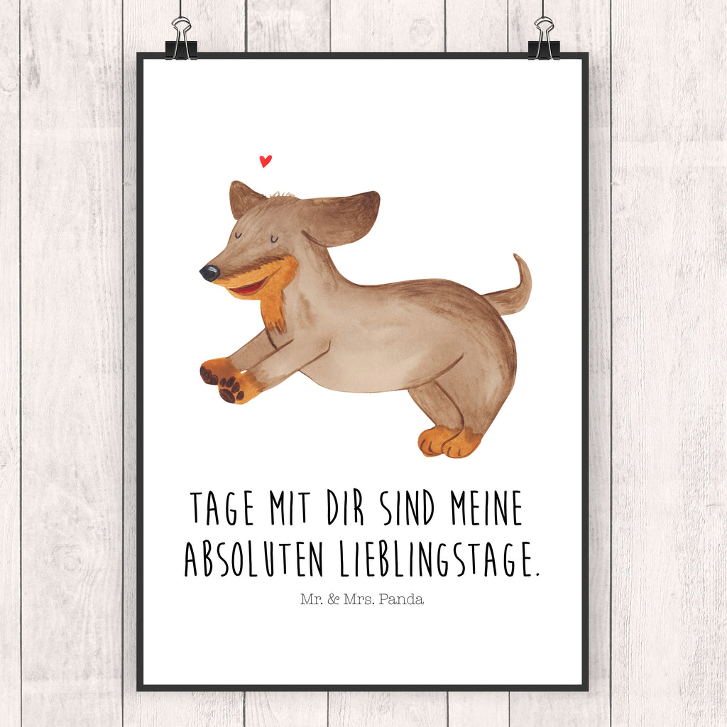 Poster Hund Dackel fröhlich Poster, Wandposter, Bild, Wanddeko, Küchenposter, Kinderposter, Wanddeko Bild, Raumdekoration, Wanddekoration, Handgemaltes Poster, Mr. & Mrs. Panda Poster, Designposter, Kunstdruck, Posterdruck, Hund, Hundemotiv, Haustier, Hunderasse, Tierliebhaber, Hundebesitzer, Sprüche, Hunde, Dackel, Dachshund, happy dog