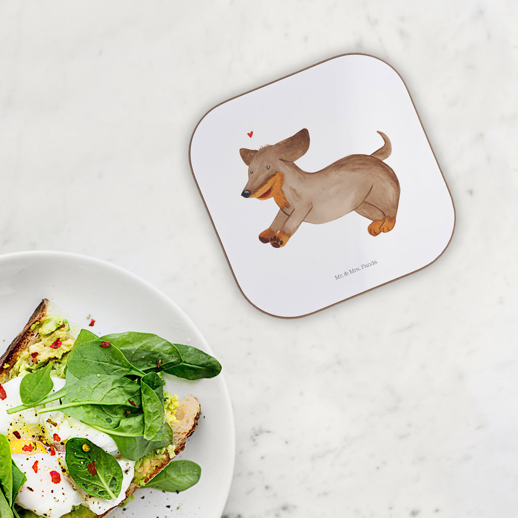 Quadratische Untersetzer Hund Dackel fröhlich Bierdeckel, Glasuntersetzer, Untersetzer Gläser, Getränkeuntersetzer, Hund, Hundemotiv, Haustier, Hunderasse, Tierliebhaber, Hundebesitzer, Sprüche, Hunde, Dackel, Dachshund, happy dog