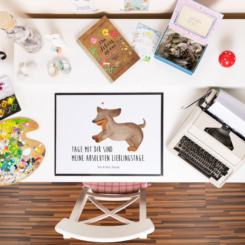 Schreibtischunterlage Hund Dackel fröhlich Schreibunterlage, Schreibtischauflage, Bürobedarf, Büroartikel, Schreibwaren, Schreibtisch Unterlagen, Schreibtischunterlage Groß, Hund, Hundemotiv, Haustier, Hunderasse, Tierliebhaber, Hundebesitzer, Sprüche, Hunde, Dackel, Dachshund, happy dog