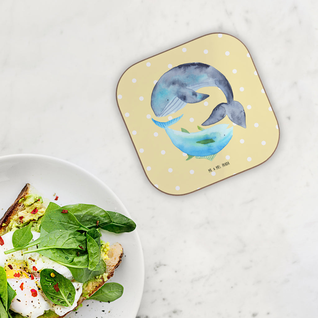 Quadratische Untersetzer Walfisch & Thunfisch Bierdeckel, Glasuntersetzer, Untersetzer Gläser, Getränkeuntersetzer, Tiermotive, Gute Laune, lustige Sprüche, Tiere, Wal, Wahl, Tunfisch, Wortwitz lustig, Spruch lustig, Flachwitz, Witz, Spruch des Tages, Flachwitz Geschenk