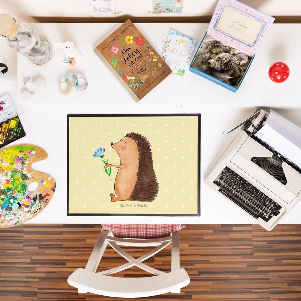 Schreibtischunterlage Igel mit Blume Schreibunterlage, Schreibtischauflage, Bürobedarf, Büroartikel, Schreibwaren, Schreibtisch Unterlagen, Schreibtischunterlage Groß, Tiermotive, Gute Laune, lustige Sprüche, Tiere, Igel, Gute Besserung, Genesungswünsche, Krankheit, Krankenhaus, krank, Besuch