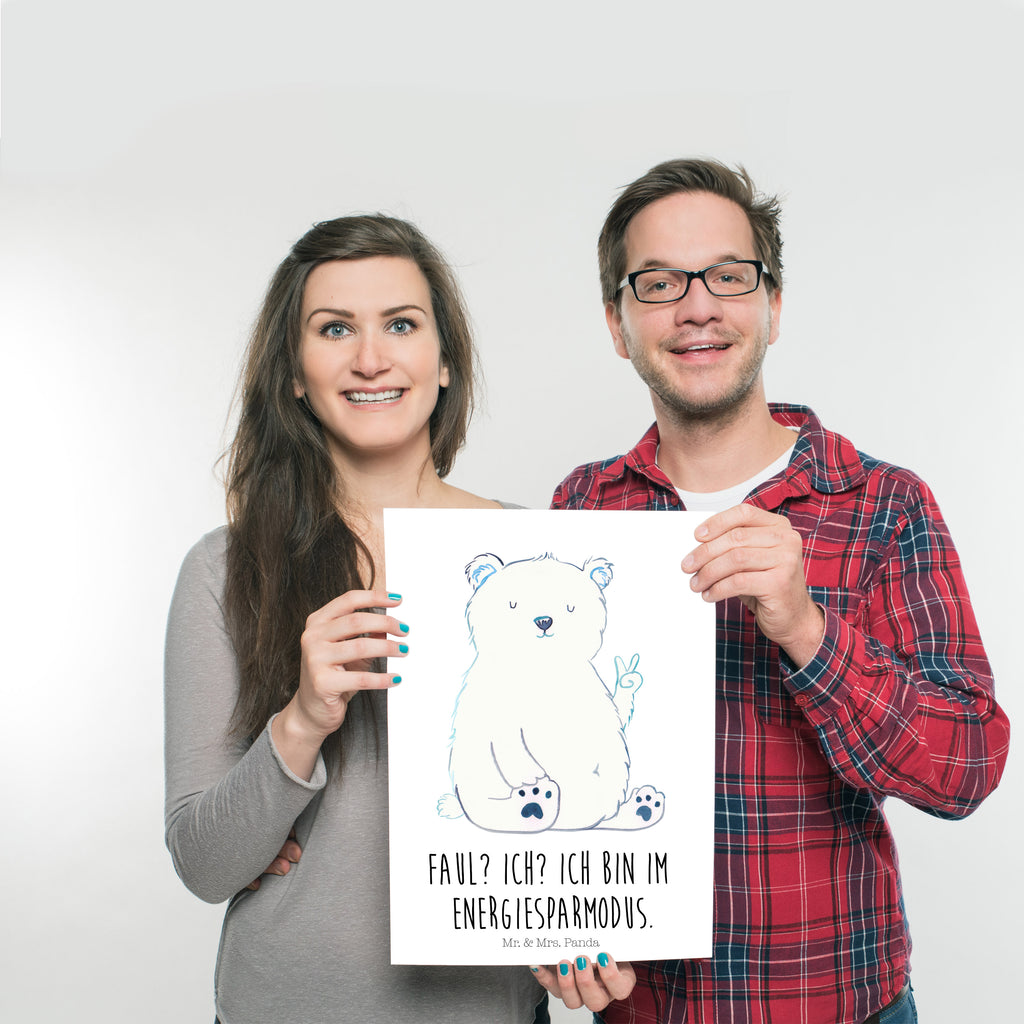 Poster Eisbär Faul Poster, Wandposter, Bild, Wanddeko, Küchenposter, Kinderposter, Wanddeko Bild, Raumdekoration, Wanddekoration, Handgemaltes Poster, Mr. & Mrs. Panda Poster, Designposter, Kunstdruck, Posterdruck, Bär, Teddy, Teddybär, Eisbär, Nordpol, Faul, Entspannen, Relaxen, Büro, Arbeit, Bürojob, Arbeitsplatz, Homeoffice