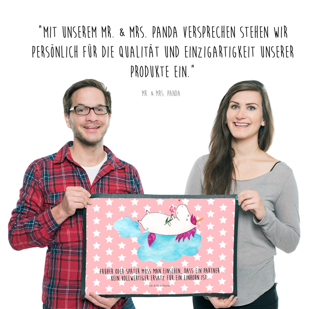 Fußmatte Einhorn verliebt auf Wolke Einhorn, Einhörner, Unicorn, verliebt, Liebe, Liebesbeweis, Freundin, Wolke Türvorleger, Schmutzmatte, Fußabtreter, Matte, Schmutzfänger, Fußabstreifer, Schmutzfangmatte, Türmatte, Motivfußmatte,  Haustürmatte, Vorleger  Einhorn, Einhörner, Einhorn Deko, Pegasus, Unicorn