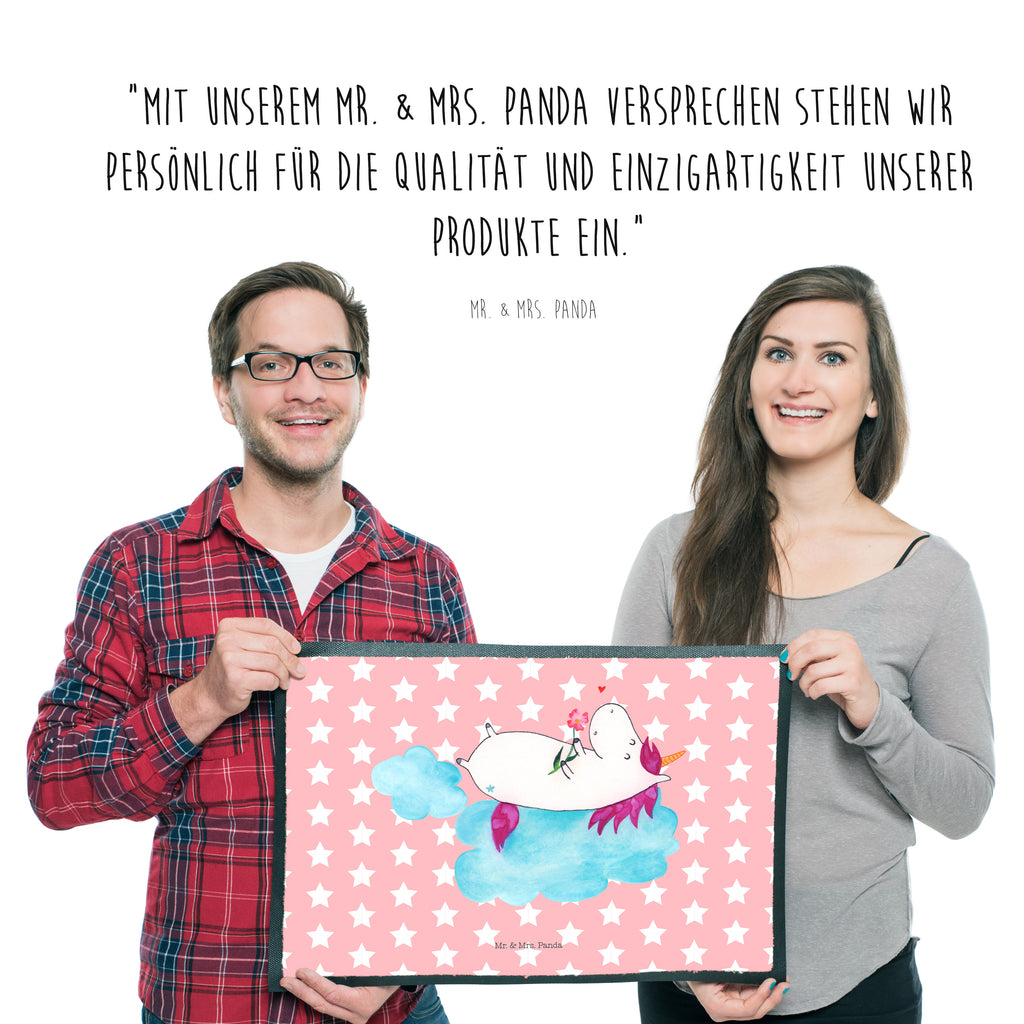 Fußmatte Einhorn verliebt auf Wolke Einhorn, Einhörner, Unicorn, verliebt, Liebe, Liebesbeweis, Freundin, Wolke Türvorleger, Schmutzmatte, Fußabtreter, Matte, Schmutzfänger, Fußabstreifer, Schmutzfangmatte, Türmatte, Motivfußmatte,  Haustürmatte, Vorleger  Einhorn, Einhörner, Einhorn Deko, Pegasus, Unicorn