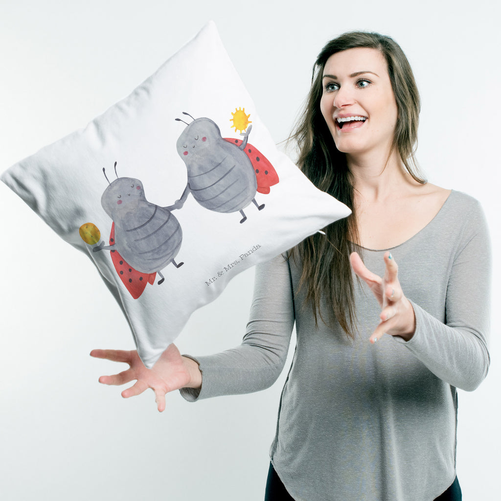 40x40 Kissen Sternzeichen Zwilling Kissenhülle, Kopfkissen, Sofakissen, Dekokissen, Motivkissen, Tierkreiszeichen, Sternzeichen, Horoskop, Astrologie, Aszendent, Zwillinge, Zwilling Geschenk, Zwilling Sternzeichen, Geburtstag Mai, Geschenk Mai, Geschenk Juni, Marienkäfer, Glückskäfer, Zwillingsbruder, Zwillingsschwester