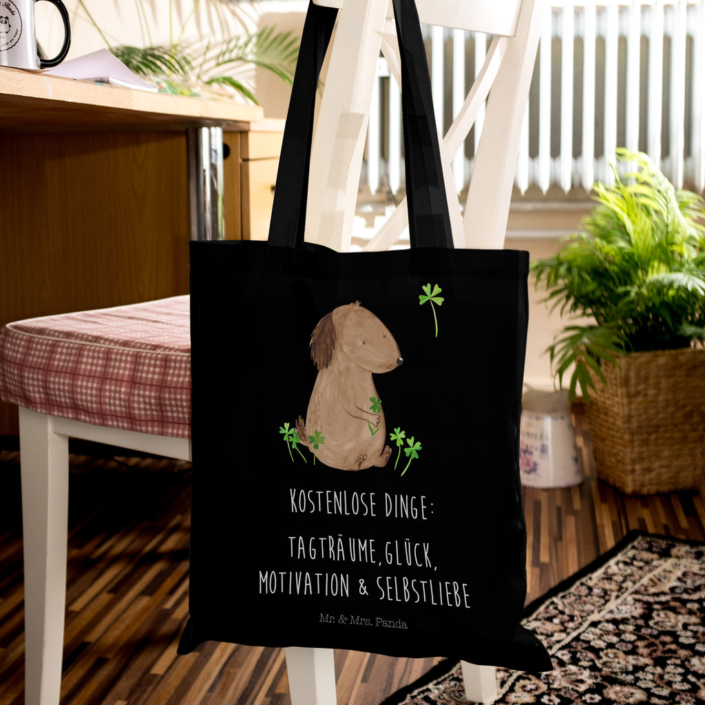 Tragetasche Hund Kleeblatt Beuteltasche, Beutel, Einkaufstasche, Jutebeutel, Stoffbeutel, Hund, Hundemotiv, Haustier, Hunderasse, Tierliebhaber, Hundebesitzer, Sprüche, Kleeblatt, Glück, Tagträume, Motivation, Neuanfang, Geschenk, Glücksbringer, Selbstliebe, Achtsamkeit