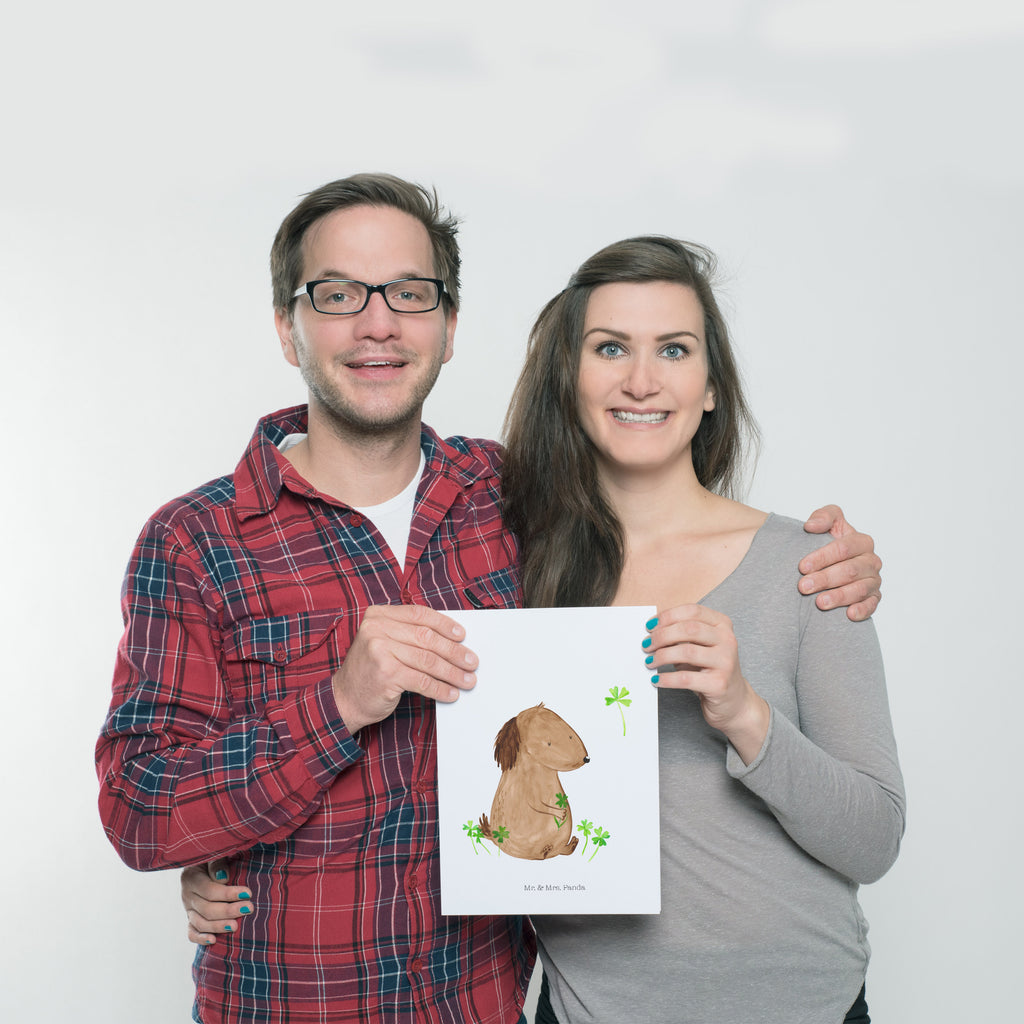Poster Hund Kleeblatt Poster, Wandposter, Bild, Wanddeko, Küchenposter, Kinderposter, Wanddeko Bild, Raumdekoration, Wanddekoration, Handgemaltes Poster, Mr. & Mrs. Panda Poster, Designposter, Kunstdruck, Posterdruck, Hund, Hundemotiv, Haustier, Hunderasse, Tierliebhaber, Hundebesitzer, Sprüche, Kleeblatt, Glück, Tagträume, Motivation, Neuanfang, Geschenk, Glücksbringer, Selbstliebe, Achtsamkeit