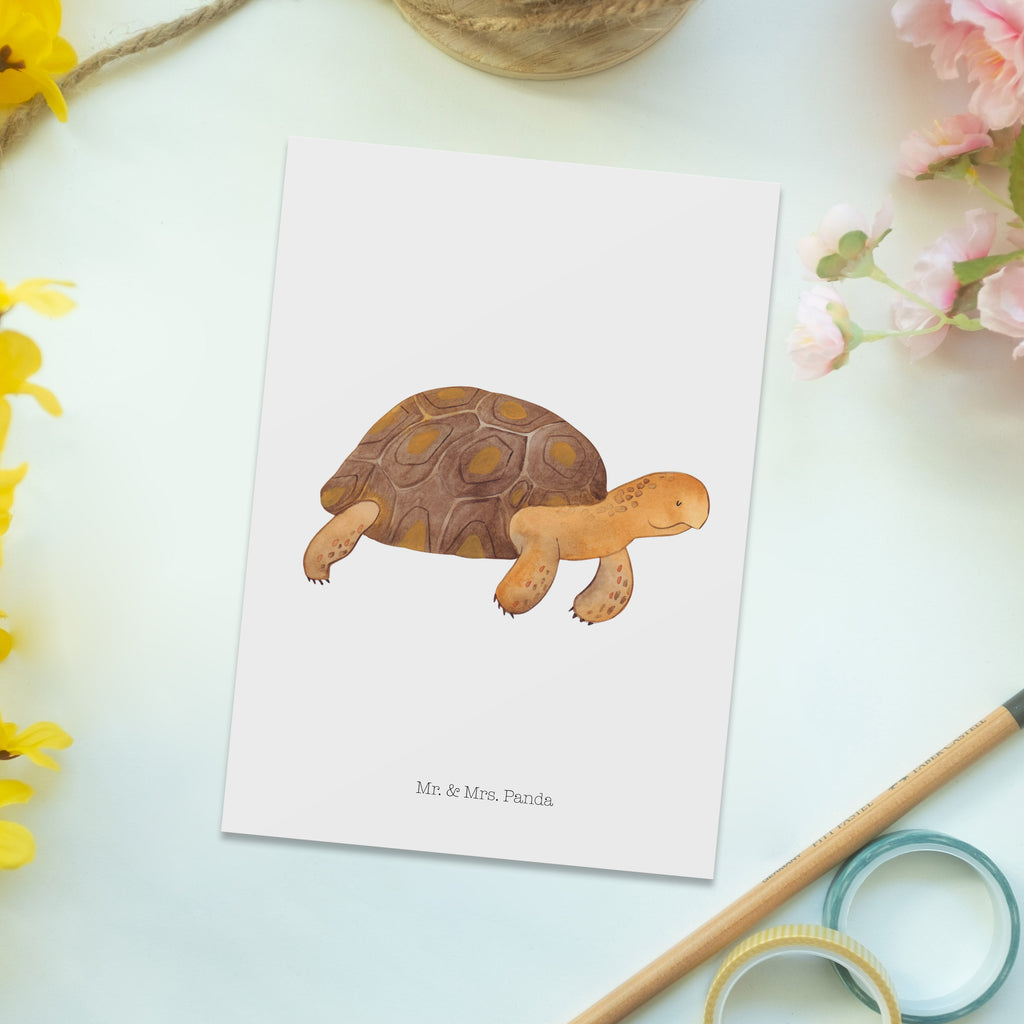 Postkarte Schildkröte marschiert Geschenkkarte, Grußkarte, Karte, Einladung, Ansichtskarte, Geburtstagskarte, Einladungskarte, Dankeskarte, Meerestiere, Meer, Urlaub, Schildkröte, Schildkröten, get lost, Abenteuer, Reiselust, Inspiration, Neustart, Motivation, Lieblingsmensch