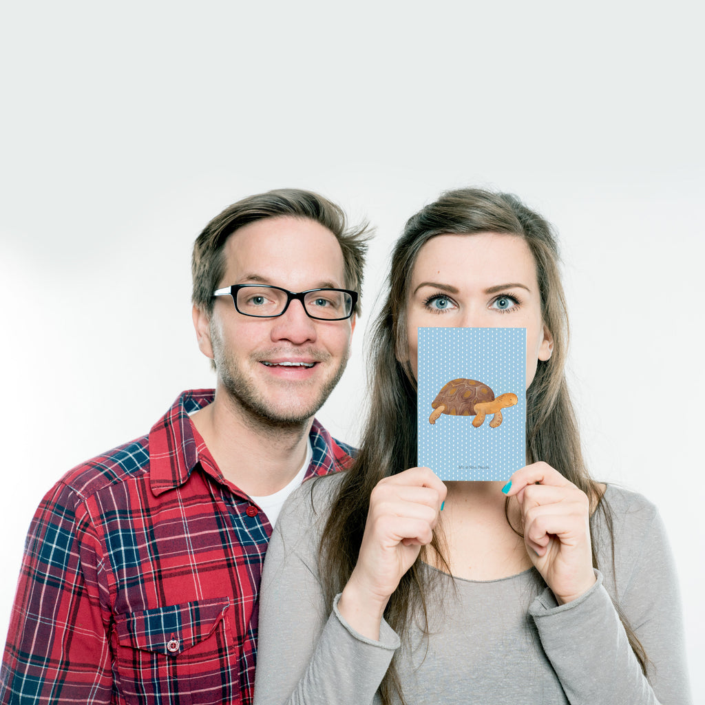 Postkarte Schildkröte marschiert Geschenkkarte, Grußkarte, Karte, Einladung, Ansichtskarte, Geburtstagskarte, Einladungskarte, Dankeskarte, Meerestiere, Meer, Urlaub, Schildkröte, Schildkröten, get lost, Abenteuer, Reiselust, Inspiration, Neustart, Motivation, Lieblingsmensch