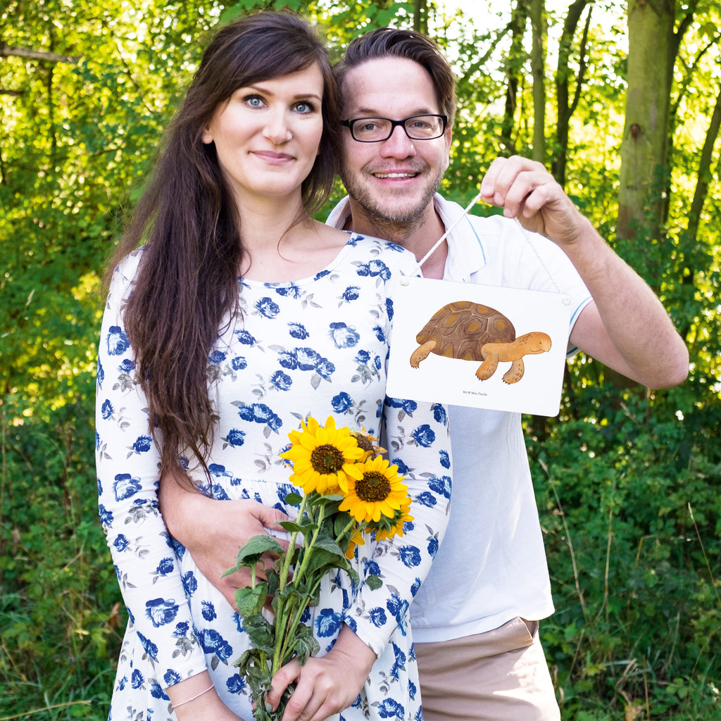 Deko Schild Schildkröte marschiert Dekoschild, Deko Schild, Schild, Tür Schild, Türschild, Holzschild, Wandschild, Wanddeko, Meerestiere, Meer, Urlaub, Schildkröte, Schildkröten, get lost, Abenteuer, Reiselust, Inspiration, Neustart, Motivation, Lieblingsmensch