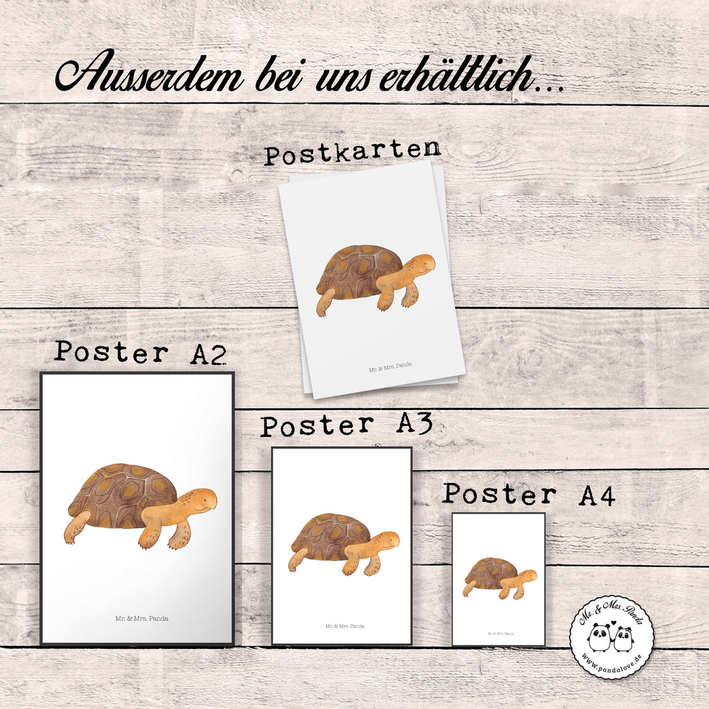 Poster Schildkröte marschiert Poster, Wandposter, Bild, Wanddeko, Küchenposter, Kinderposter, Wanddeko Bild, Raumdekoration, Wanddekoration, Handgemaltes Poster, Mr. & Mrs. Panda Poster, Designposter, Kunstdruck, Posterdruck, Meerestiere, Meer, Urlaub, Schildkröte, Schildkröten, get lost, Abenteuer, Reiselust, Inspiration, Neustart, Motivation, Lieblingsmensch