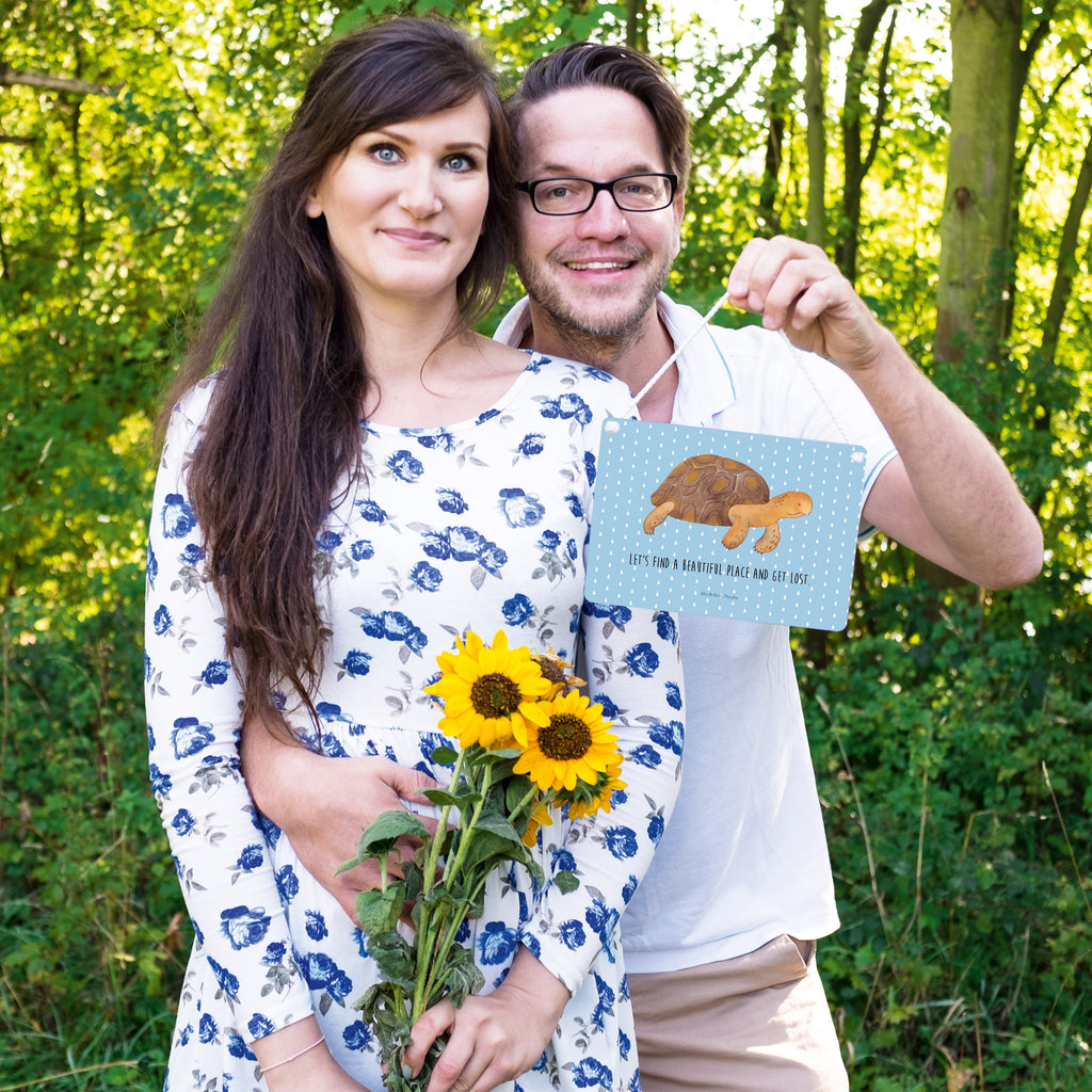 Deko Schild Schildkröte marschiert Dekoschild, Deko Schild, Schild, Tür Schild, Türschild, Holzschild, Wandschild, Wanddeko, Meerestiere, Meer, Urlaub, Schildkröte, Schildkröten, get lost, Abenteuer, Reiselust, Inspiration, Neustart, Motivation, Lieblingsmensch