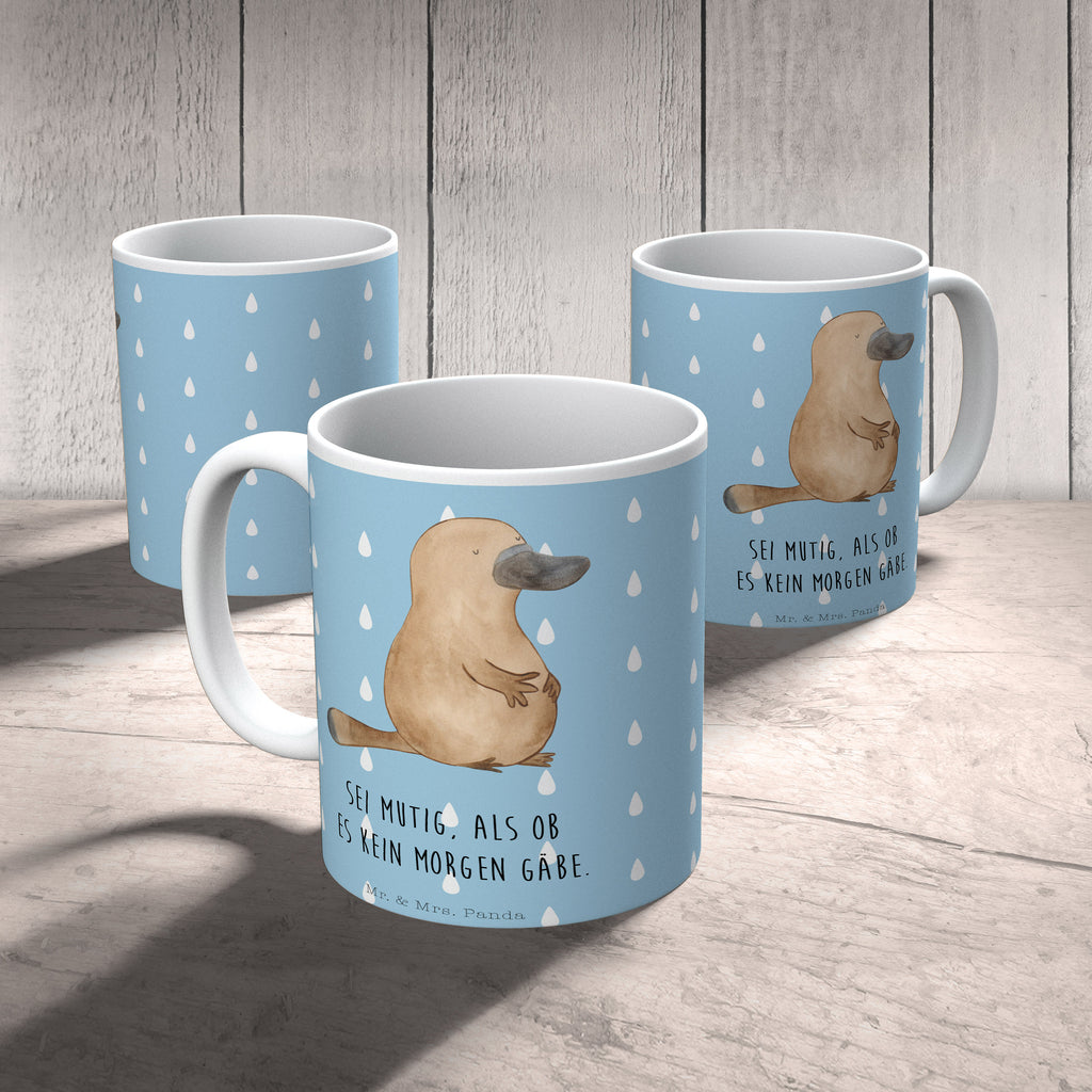 Tasse Schnabeltier mutig Schnabeltier, Mut, mutig, Lebensweisheit, Schnabeltiere, Motivation, Training, Büro, Arbeit, Neuanfang, Neustart, Weltreise, Raodtrip	 Becher, Kaffeetasse, Kaffeebecher, Tee, Frühstück, Büro  Meerestiere, Meer, Urlaub