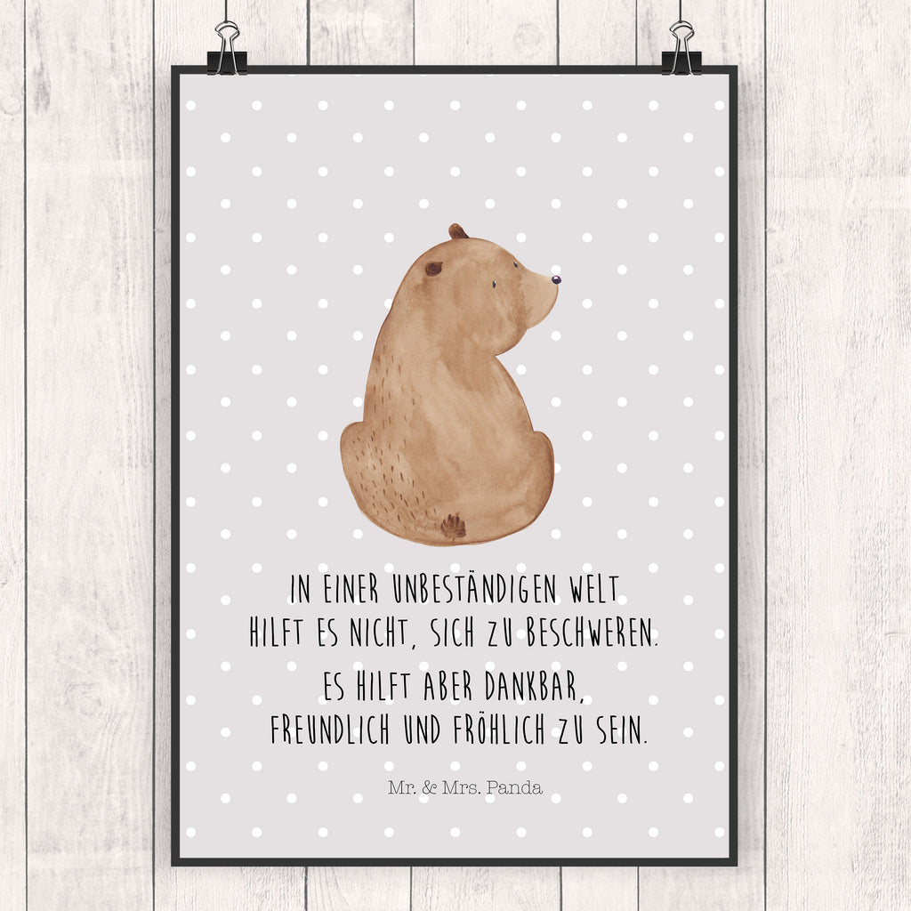 Poster Bär Schulterblick Poster, Wandposter, Bild, Wanddeko, Küchenposter, Kinderposter, Wanddeko Bild, Raumdekoration, Wanddekoration, Handgemaltes Poster, Mr. & Mrs. Panda Poster, Designposter, Kunstdruck, Posterdruck, Bär, Teddy, Teddybär, Selbstachtung, Weltansicht, Motivation, Bären, Bärenliebe, Weisheit