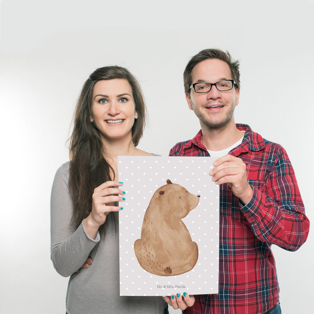 Poster Bär Schulterblick Poster, Wandposter, Bild, Wanddeko, Küchenposter, Kinderposter, Wanddeko Bild, Raumdekoration, Wanddekoration, Handgemaltes Poster, Mr. & Mrs. Panda Poster, Designposter, Kunstdruck, Posterdruck, Bär, Teddy, Teddybär, Selbstachtung, Weltansicht, Motivation, Bären, Bärenliebe, Weisheit