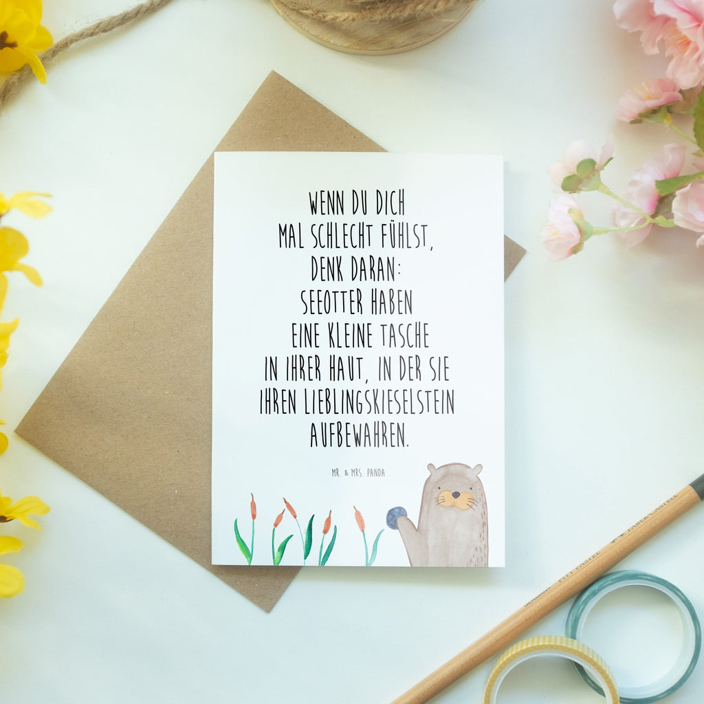 Grußkarte Otter mit Stein Klappkarte, Einladungskarte, Glückwunschkarte, Hochzeitskarte, Geburtstagskarte, Karte, Otter, Fischotter, Seeotter, Otter Seeotter See Otter