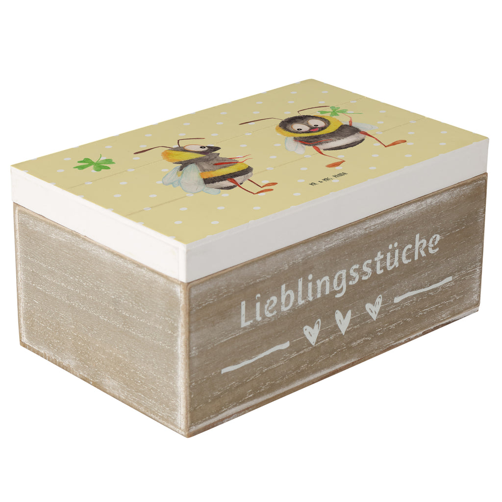 Holzkiste Hummeln mit Kleeblatt Holzkiste, Kiste, Schatzkiste, Truhe, Schatulle, XXL, Erinnerungsbox, Erinnerungskiste, Dekokiste, Aufbewahrungsbox, Tiermotive, Gute Laune, lustige Sprüche, Tiere, Hummel, Biene, Spruch positiv, Biene Deko, Spruch schön, glücklich sein, glücklich werden, Spruch fröhlich