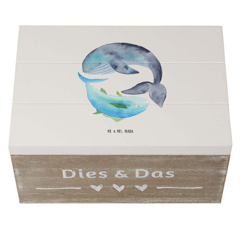 Holzkiste Walfisch & Thunfisch Holzkiste, Kiste, Schatzkiste, Truhe, Schatulle, XXL, Erinnerungsbox, Erinnerungskiste, Dekokiste, Aufbewahrungsbox, Tiermotive, Gute Laune, lustige Sprüche, Tiere, Wal, Wahl, Tunfisch, Wortwitz lustig, Spruch lustig, Flachwitz, Witz, Spruch des Tages, Flachwitz Geschenk