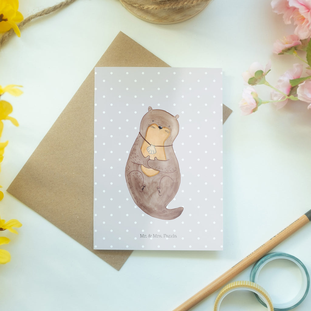 Grußkarte Otter mit Muschelmedaillon Klappkarte, Einladungskarte, Glückwunschkarte, Hochzeitskarte, Geburtstagskarte, Karte, Otter, Fischotter, Seeotter, Otterliebe, grübeln, träumen, Motivation, Tagträumen, Büro