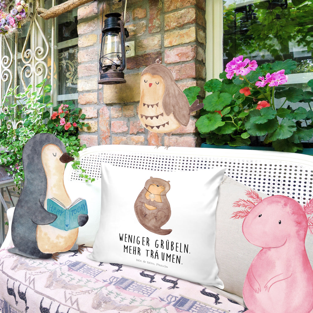 40x40 Kissen Otter mit Muschelmedaillon Kissenhülle, Kopfkissen, Sofakissen, Dekokissen, Motivkissen, Otter, Fischotter, Seeotter, Otterliebe, grübeln, träumen, Motivation, Tagträumen, Büro