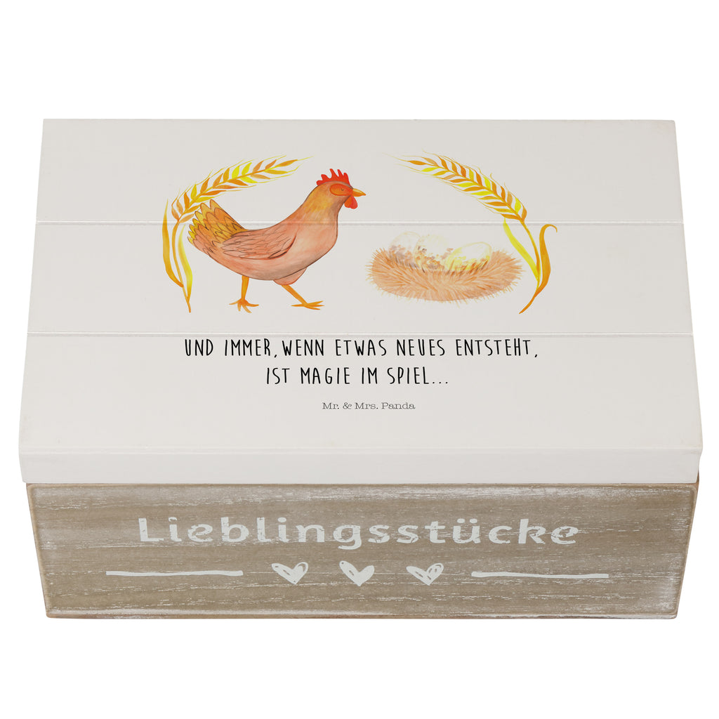 Holzkiste Huhn stolz Holzkiste, Kiste, Schatzkiste, Truhe, Schatulle, XXL, Erinnerungsbox, Erinnerungskiste, Dekokiste, Aufbewahrungsbox, Bauernhof, Hoftiere, Landwirt, Landwirtin, Hahn, Henne, Hühner, Eier, Hof, Landleben, Motivation, Geburt, Magie, Spruch, Schwangerschaft