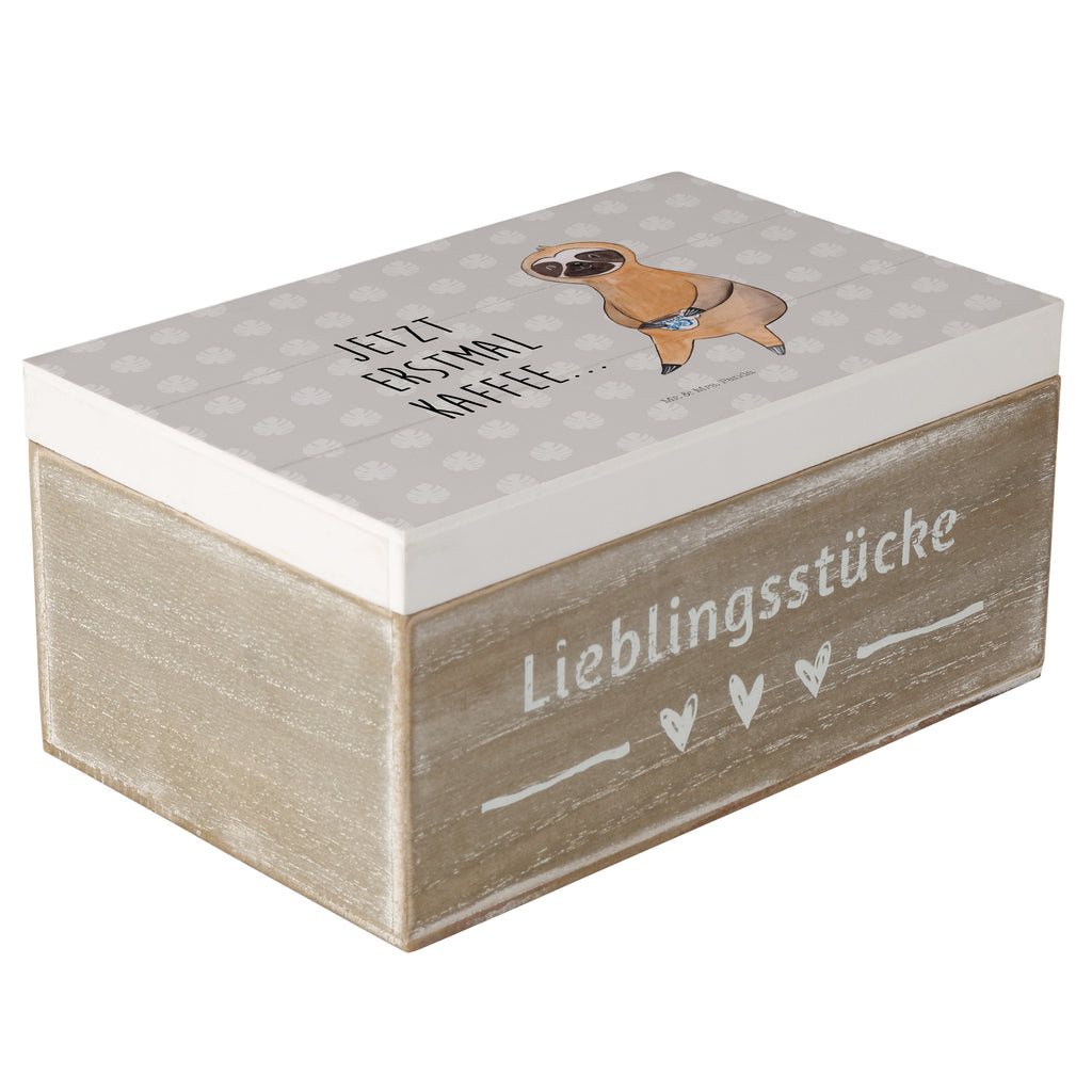 Holzkiste Faultier Kaffee Holzkiste, Kiste, Schatzkiste, Truhe, Schatulle, XXL, Erinnerungsbox, Erinnerungskiste, Dekokiste, Aufbewahrungsbox, Faultier, Faultier Geschenk, Faultier Deko, Faultiere, faul, Lieblingstier, Kaffee, erster Kaffee, Morgenmuffel, Frühaufsteher, Kaffeetasse, Genießer, Coffee, Kaffeegetränk