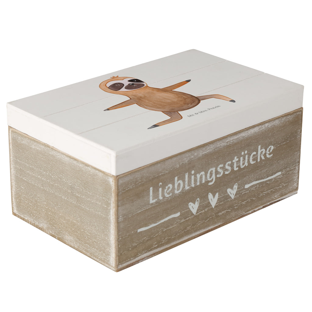 Holzkiste Faultier  Yoga Holzkiste, Kiste, Schatzkiste, Truhe, Schatulle, XXL, Erinnerungsbox, Erinnerungskiste, Dekokiste, Aufbewahrungsbox, Faultier, Faultier Geschenk, Faultier Deko, Faultiere, faul, Lieblingstier, Yoga, Namaste, Krieger, Yogaübungen, Meditation, Atmung, Gelassenheit, Entspannung