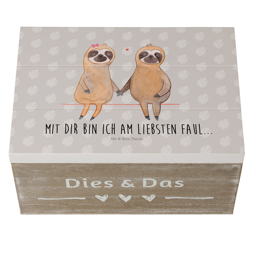 Holzkiste Faultier Pärchen Holzkiste, Kiste, Schatzkiste, Truhe, Schatulle, XXL, Erinnerungsbox, Erinnerungskiste, Dekokiste, Aufbewahrungsbox, Faultier, Faultier Geschenk, Faultier Deko, Faultiere, faul, Lieblingstier, Liebe, Liebespaar, Faultierliebe, Faultierpärchen, verliebt, verlobt, gemeinsam, relaxen, Pärchen, Beziehung, Langsamkeit
